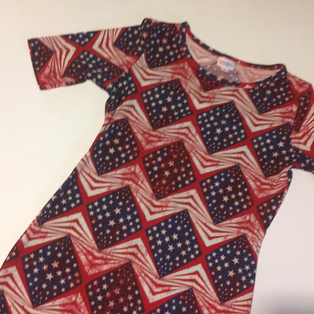 **Reserved for imjface**Americana Lularoe Julia, S
